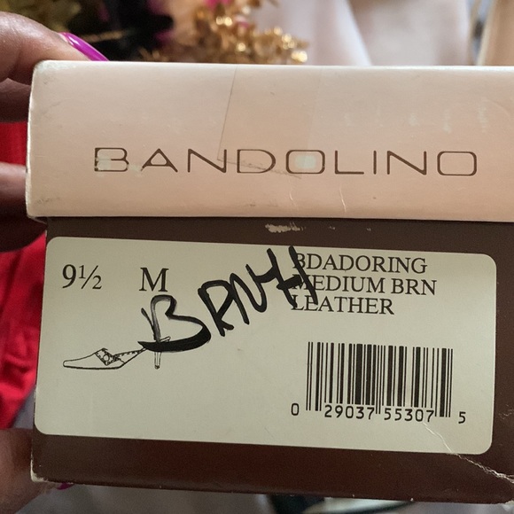 Size 9 women’s mule, never worn, excellent condition. - Picture 8 of 8